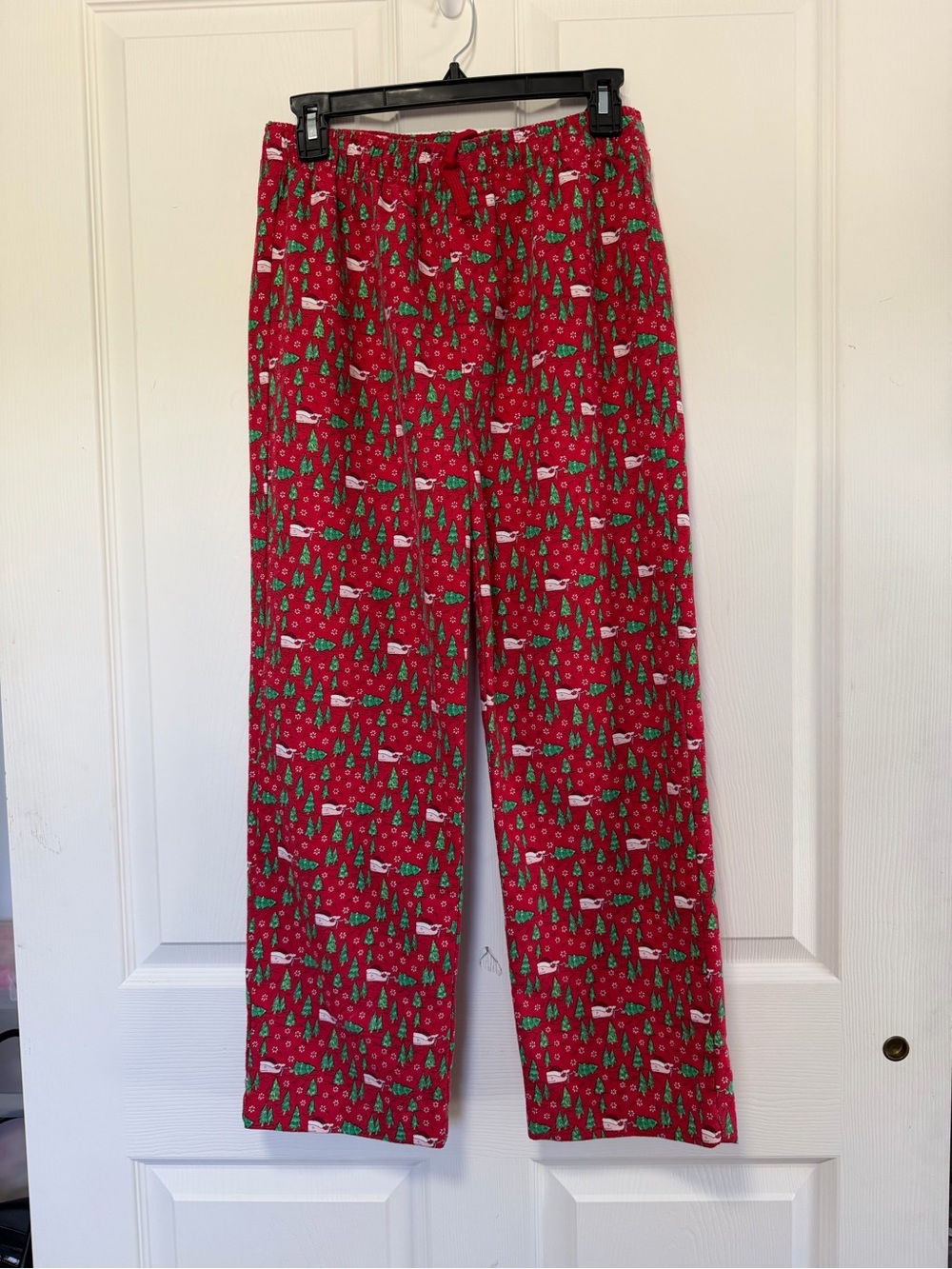 Vineyard Vines  Holiday Whale Print Lounge Pants